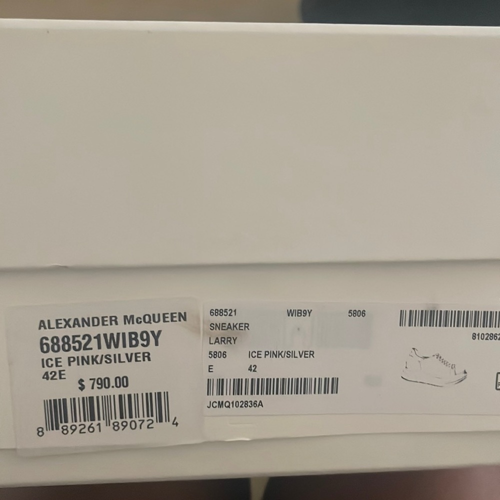 Alexander McQueen Larry Sneaker